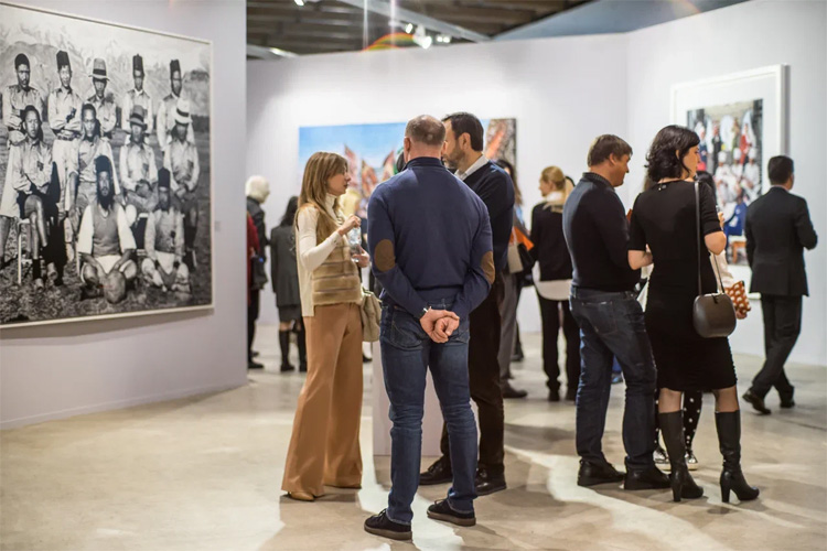 АРТ МОСКВА 2022