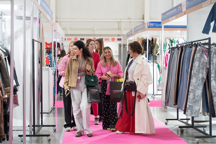 FASHION STYLE RUSSIA 2023