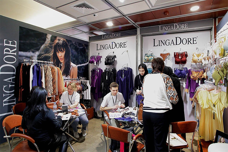 LINGERIE SHOW-FORUM 2023