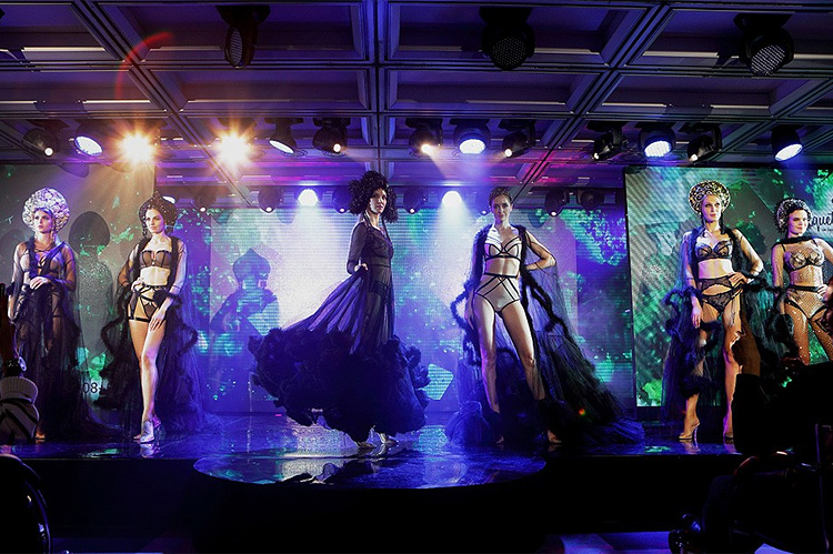 LINGERIE SHOW-FORUM 2023