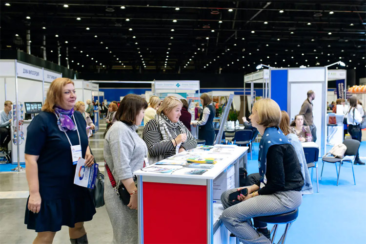 Старшее поколение 2025